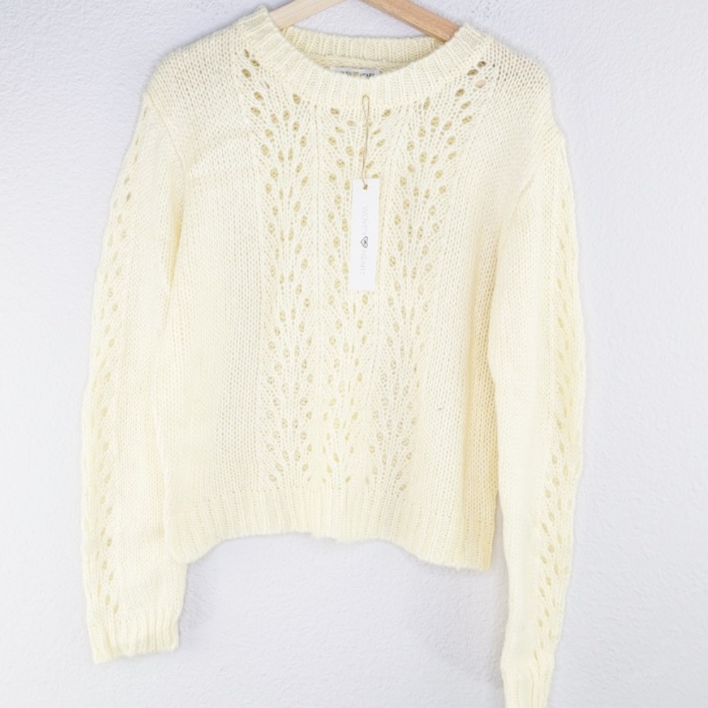LAST CHANCE SALE Nordstrom cozy Woven Heart knit sweater - Picture 3 of 5